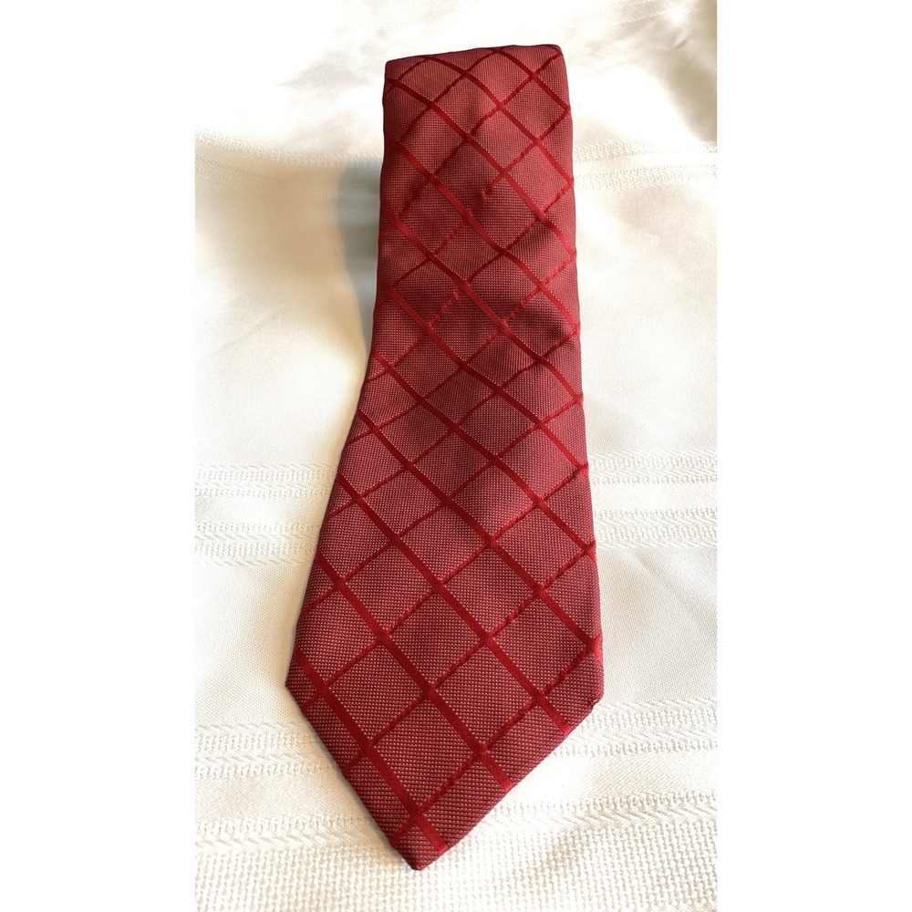 Thomas Pink Men's Necktie Red Checks‎ 100% Silk Classic Silk  60x3.3/4